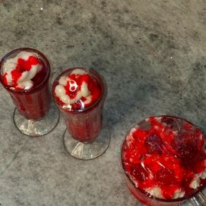 COPY - Strawberry Sundae Candles
